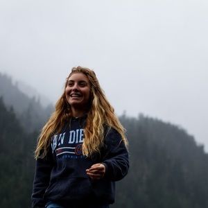 Meet your Posher, Riley